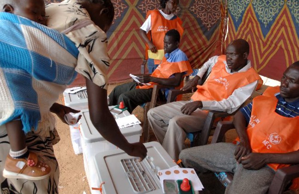 Voter casting his vote ,Juba